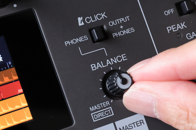 ズーム「R12 MultiTrak」徹底レビュー(電池駆動でどこでも音楽 ズーム「R12 MultiTrak」徹底レビュー(電池駆動でどこでも音楽